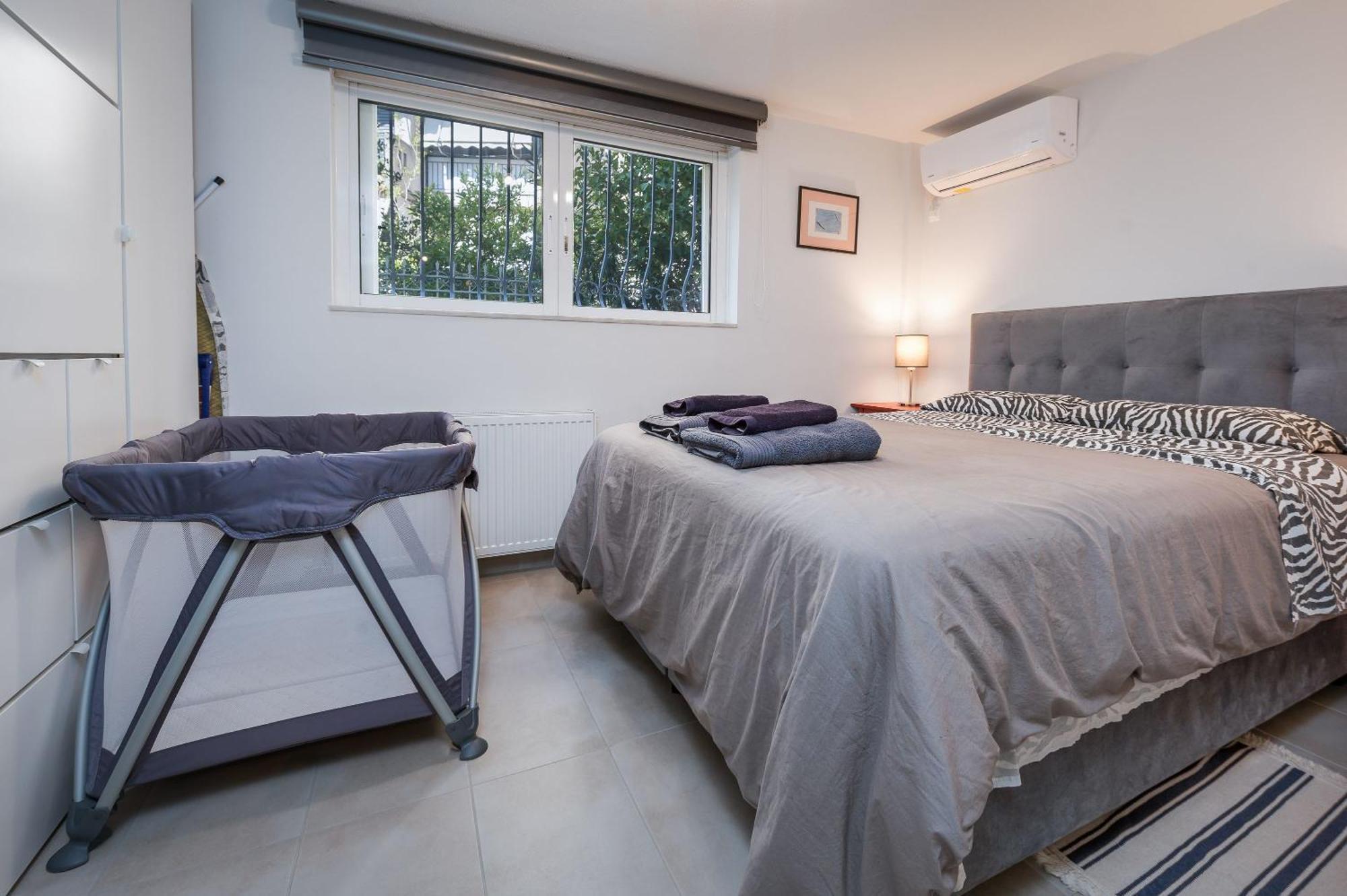 Glyfada'S Cosy Apartments Афины Экстерьер фото