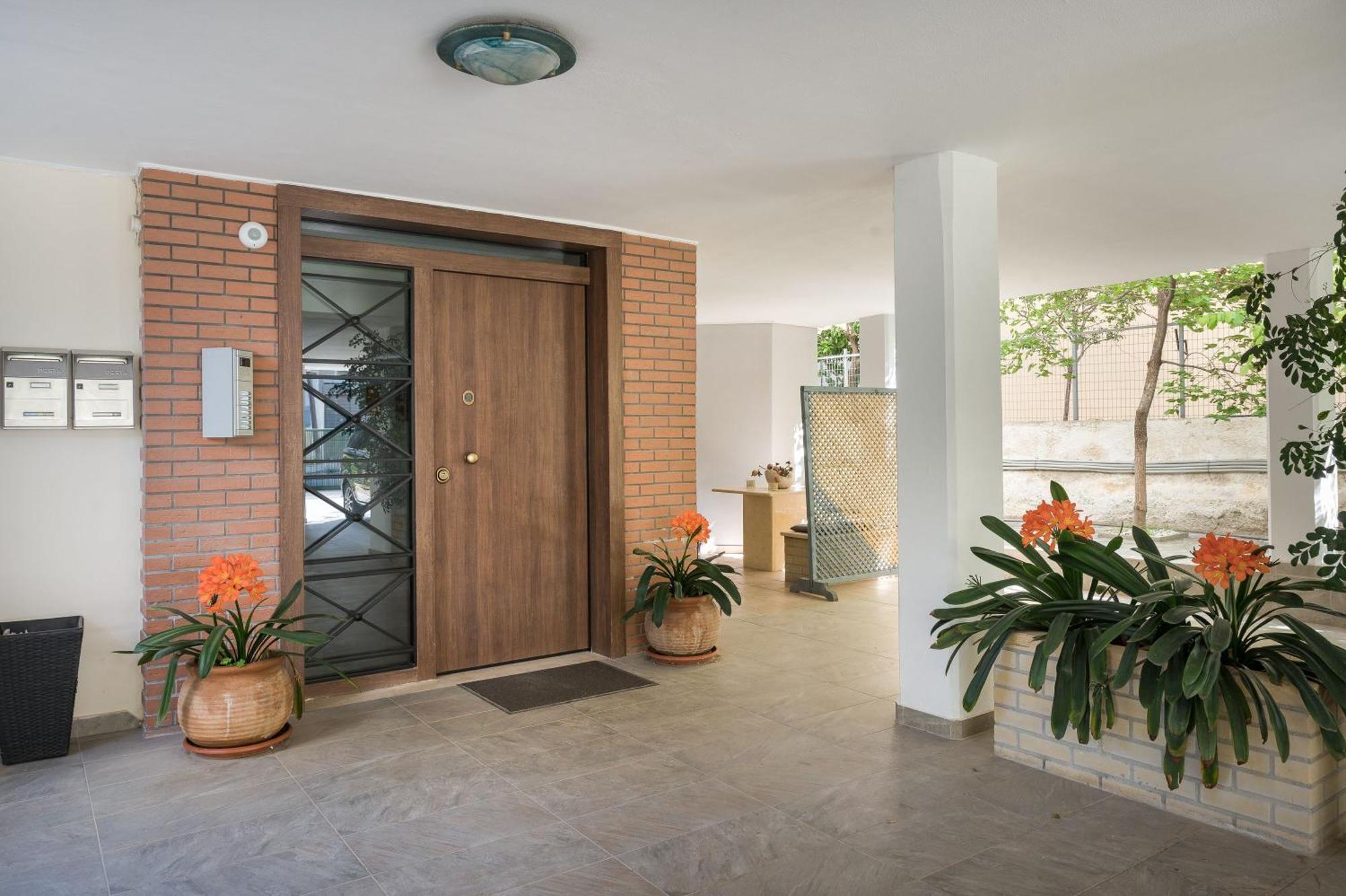 Glyfada'S Cosy Apartments Афины Экстерьер фото